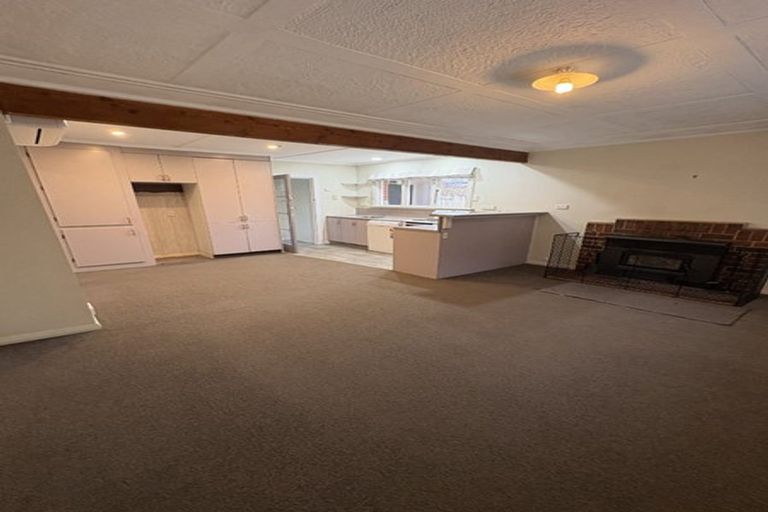 Photo of property in 35 Quarry Road, Green Island, Dunedin, 9018