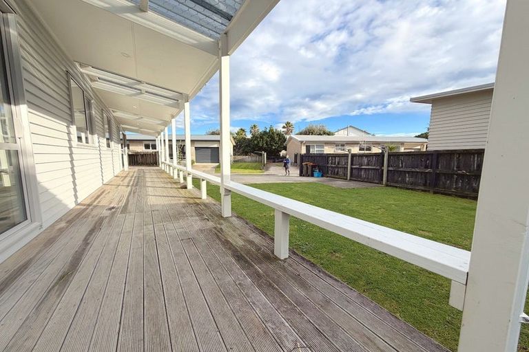 Photo of property in 1321b Papamoa Beach Road, Papamoa Beach, Papamoa, 3118