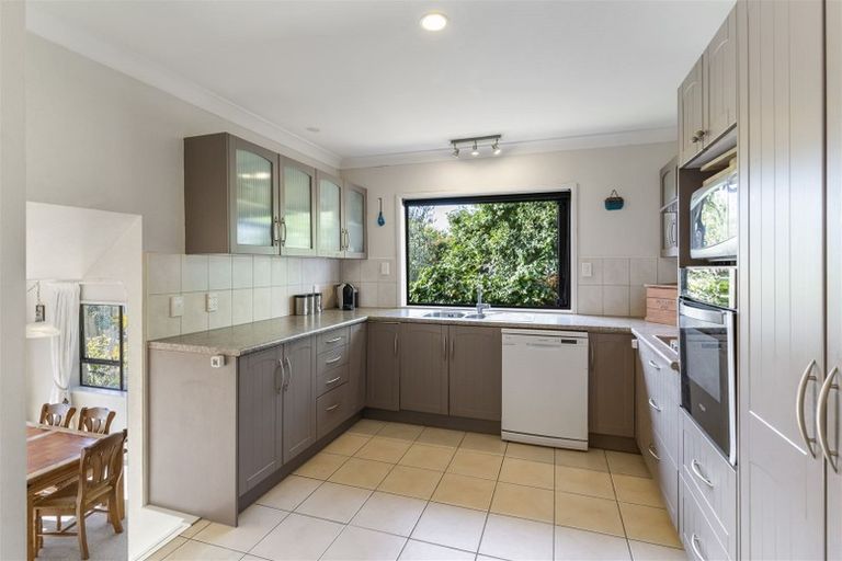 Photo of property in 12 Margan Place, Red Hill, Papakura, 2110