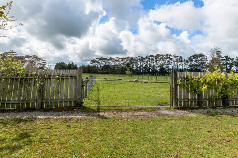 Photo of property in 131 Pairatahi Road, Kaingaroa, Kaitaia, 0483
