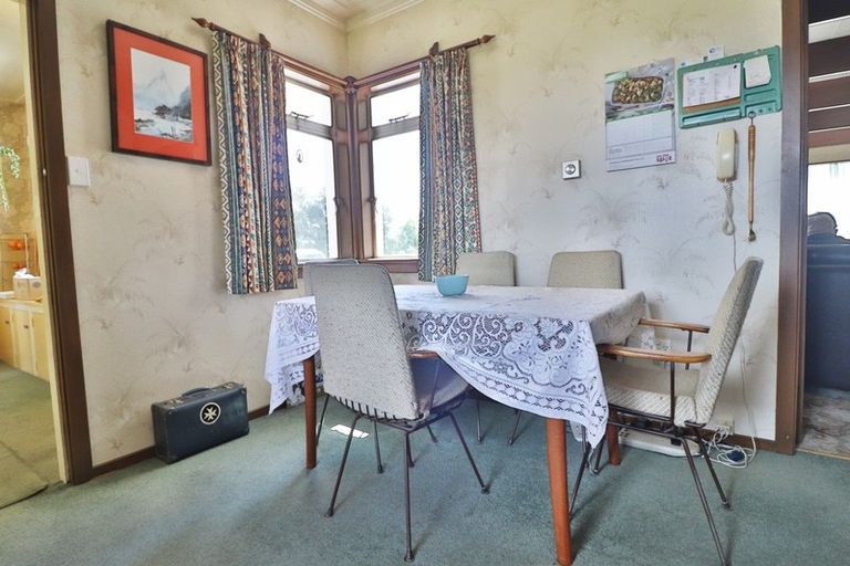 Photo of property in 37 York Road, Riversdale, 9776