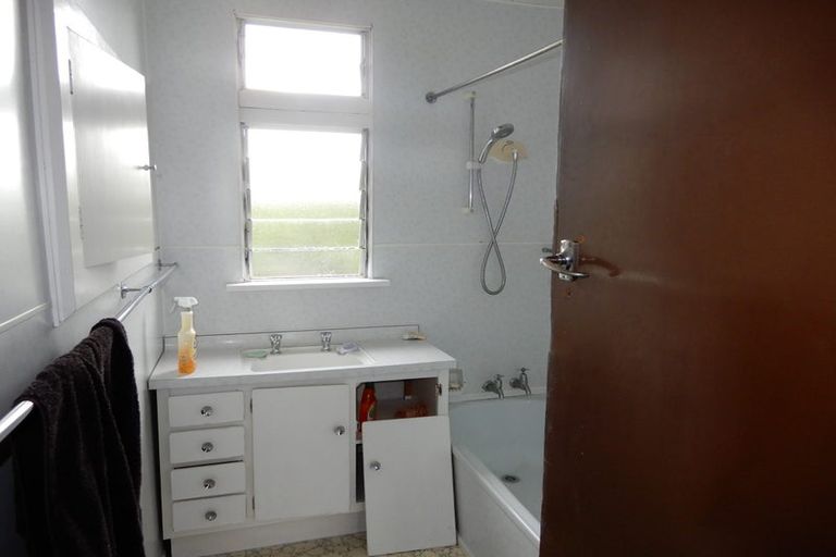 Photo of property in 1 Gladstone Drive, Oamaru North, Oamaru, 9400