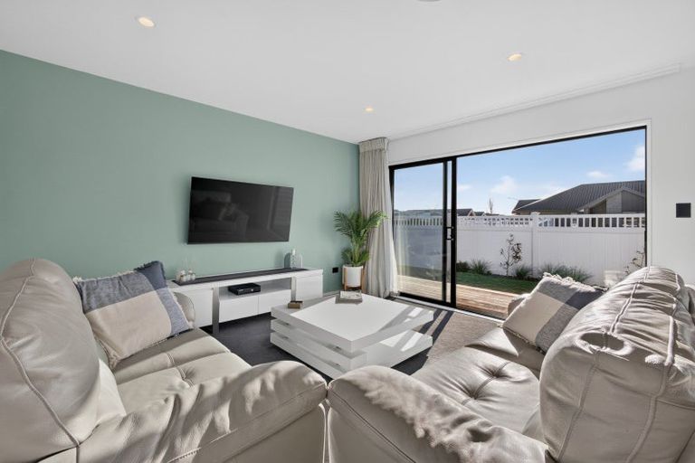 Photo of property in 39 Lusk Street, Rangiora, 7400