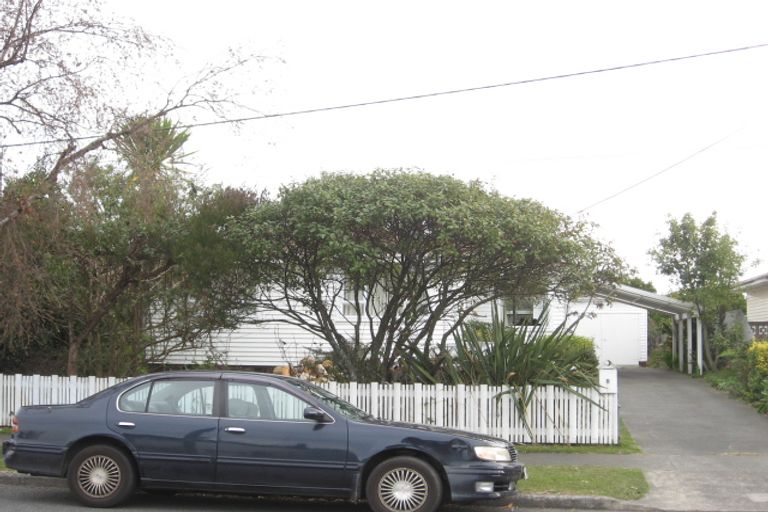 Photo of property in 8 Masefield Avenue, Maraenui, Napier, 4110