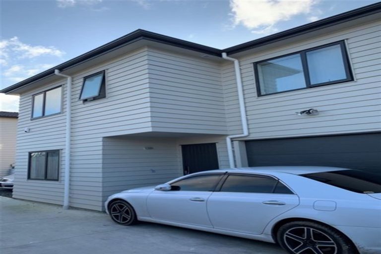 Photo of property in 54b Cambridge Terrace, Papatoetoe, Auckland, 2025