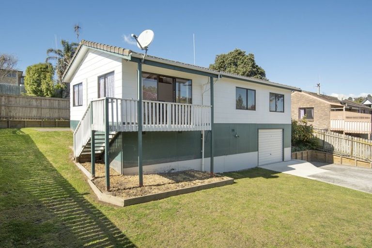 Photo of property in 94 Resolution Road, Welcome Bay, Tauranga, 3112