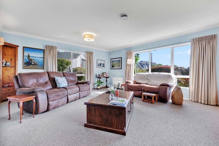 Photo of property in 33 Carter Drive, Pomare, Rotorua, 3015