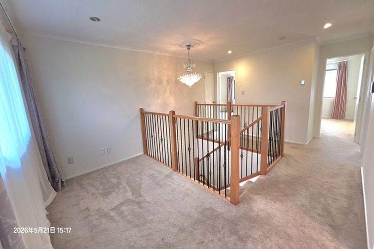 Photo of property in 35 Kilkelly Avenue, Pinehill, Auckland, 0632