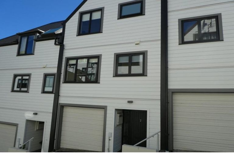 Photo of property in 2/240 The Terrace, Wellington Central, Wellington, 6011