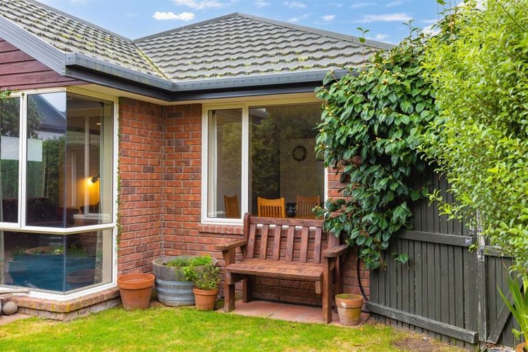 Photo of property in 7 Forest Drive, Parklands, Christchurch, 8083