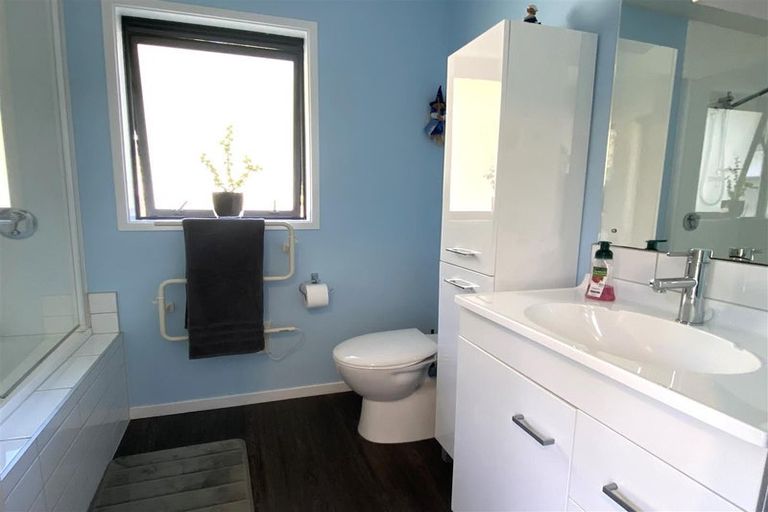 Photo of property in 8 Jackson Place, Kumara Junction, Hokitika, 7882