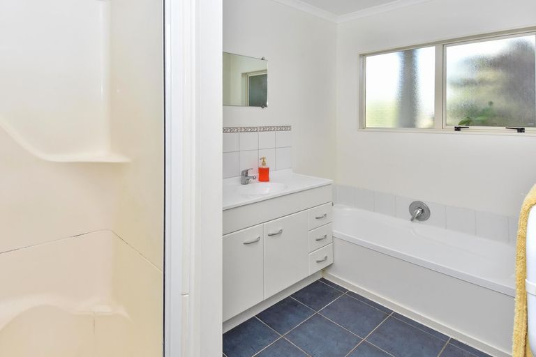 Photo of property in 35 Ridgeway Road, Pukekohe, 2120