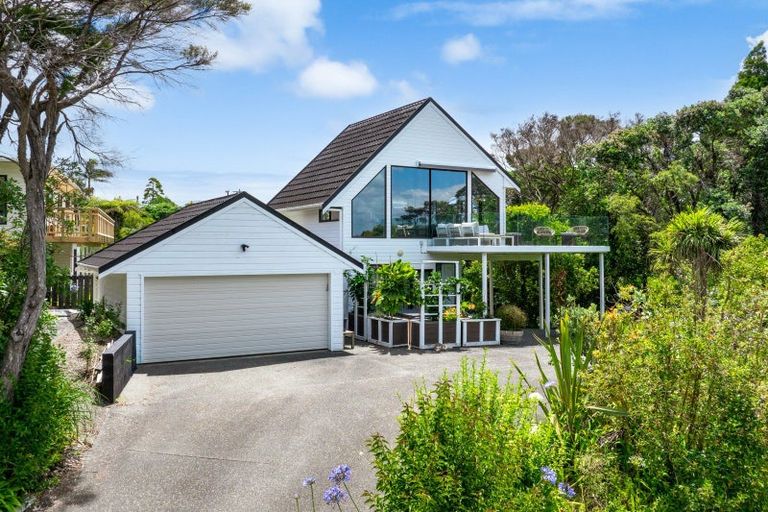 Photo of property in 3 Hibiscus Avenue, Snells Beach, 0920