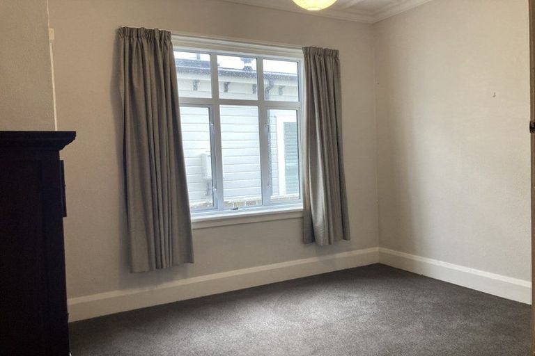 Photo of property in 83 Bolton Street, Kelburn, Wellington, 6012