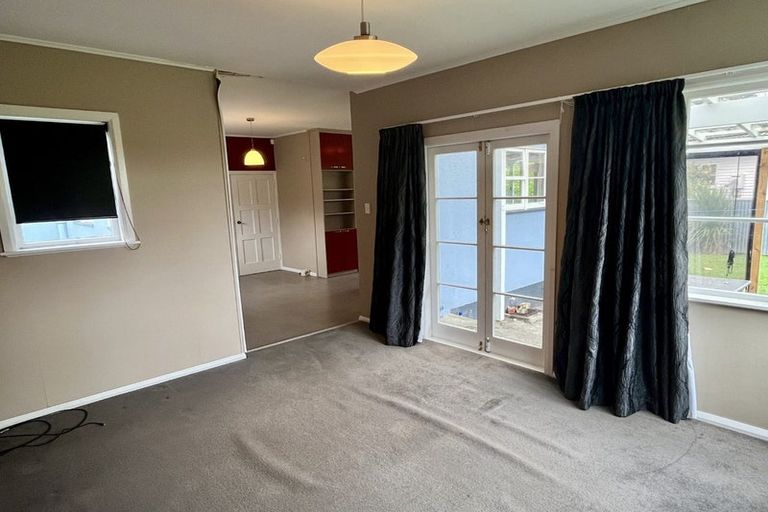 Photo of property in 72 Savage Crescent, West End, Palmerston North, 4412