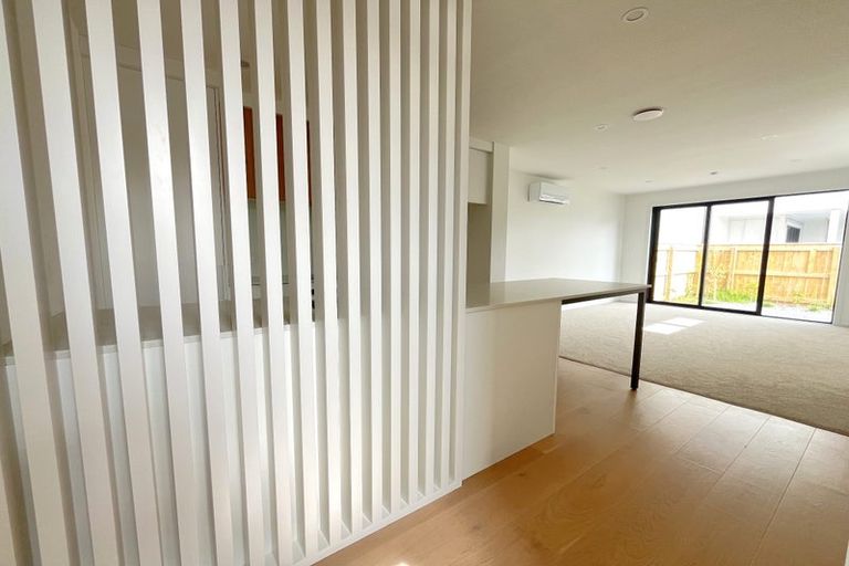 Photo of property in 17/10 Pascoe Avenue, Paremata, Porirua, 5026