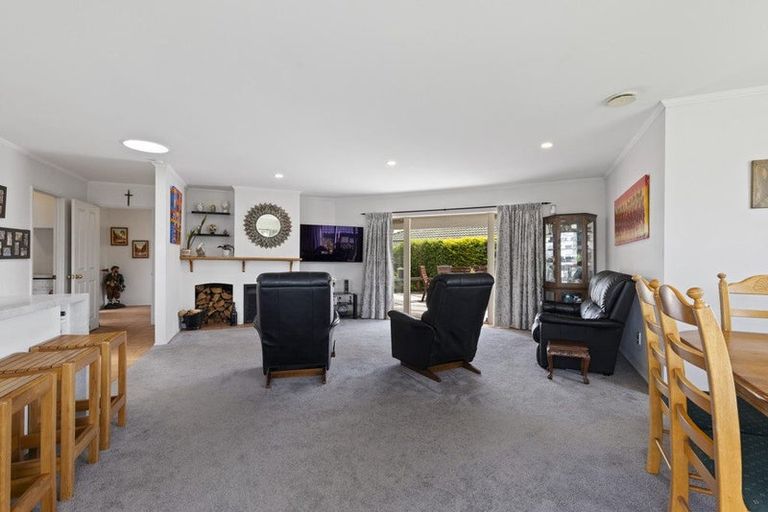 Photo of property in 27 Ridgeway Road, Pukekohe, 2120