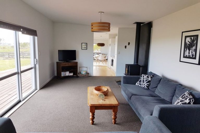 Photo of property in 4 Elley Drive, Carters Beach, Westport, 7825