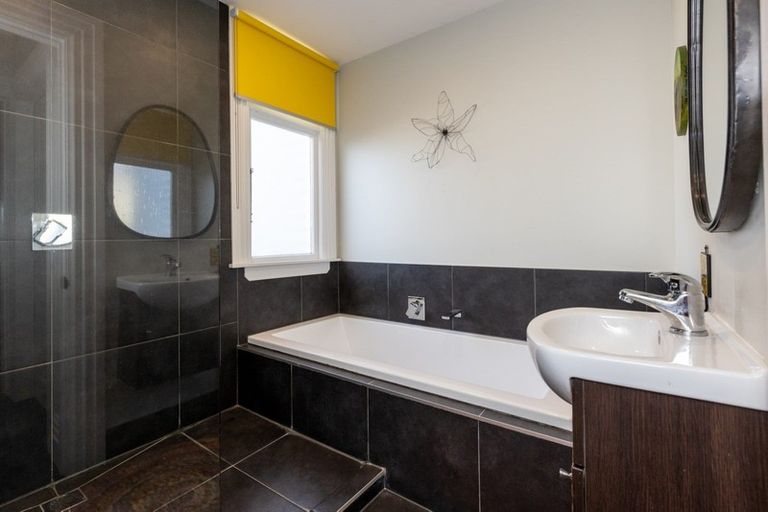 Photo of property in 80 Vigor Brown Street, Napier South, Napier, 4110