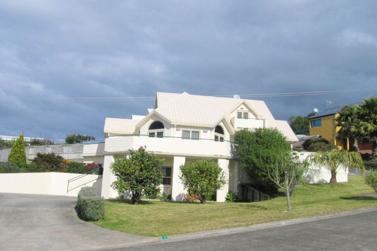 Photo of property in 103 Pacific View Drive, Whangamata, 3620