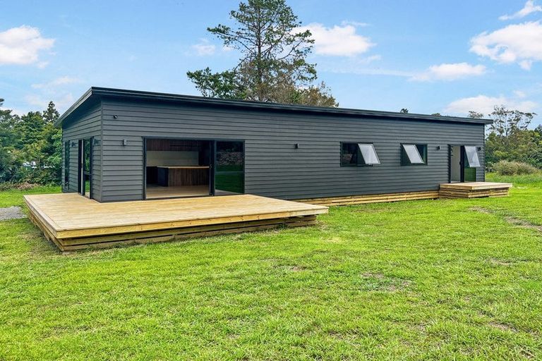 Photo of property in 2333a State Highway 10, Waipapa, 0295