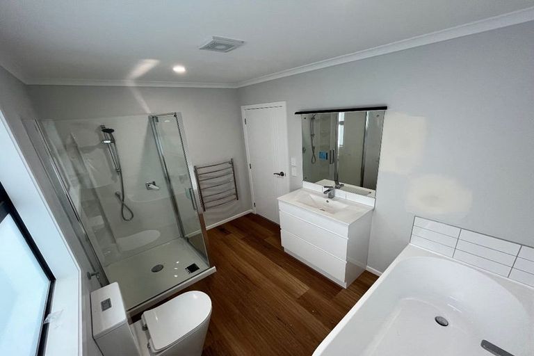 Photo of property in 26 Castletown Street, Wallaceville, Upper Hutt, 5018