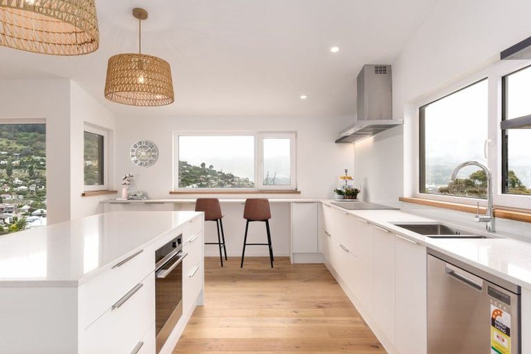 Photo of property in 43 Jacksons Road, Lyttelton, 8082