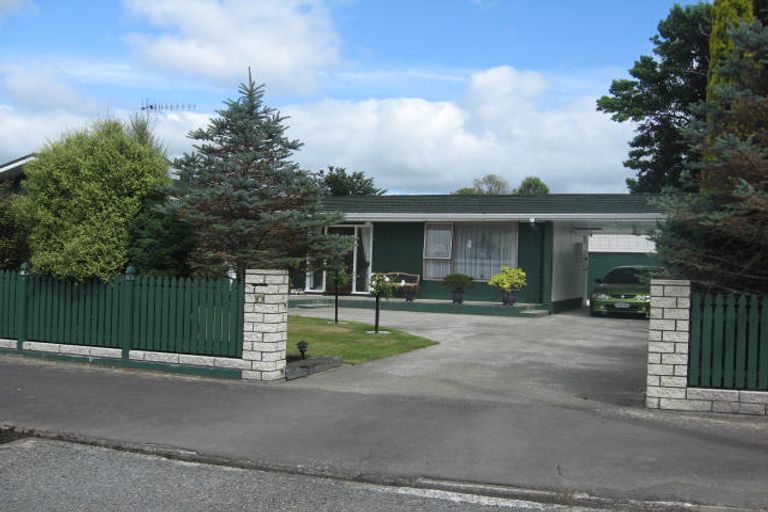 Photo of property in 10 Victoria Street, Pahiatua, 4910