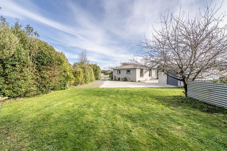 Photo of property in 62 Watt Road, Otatara, Invercargill, 9879