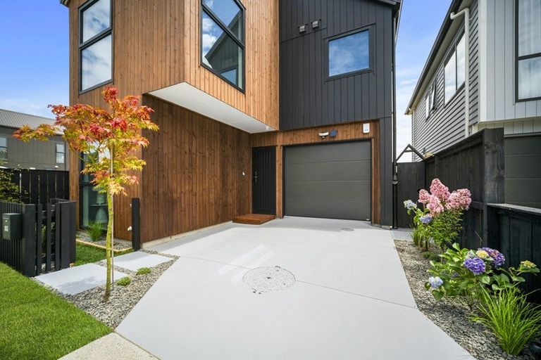 Photo of property in 10 Kiokio Street, Long Bay, Auckland, 0630