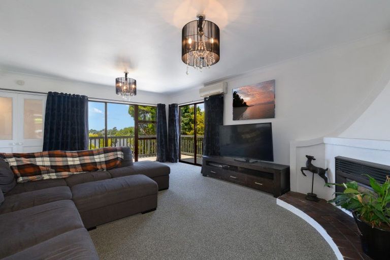 Photo of property in 35 Glenn Terrace, Otumoetai, Tauranga, 3110
