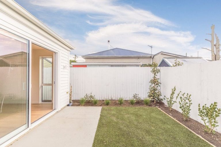 Photo of property in 67 Marriotts Road, North New Brighton, Christchurch, 8083