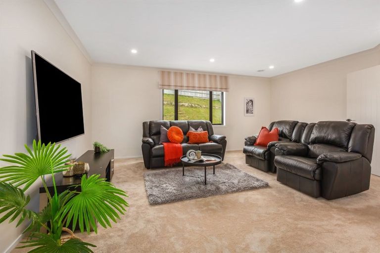 Photo of property in 53 John Burke Drive, Aotea, Porirua, 5024