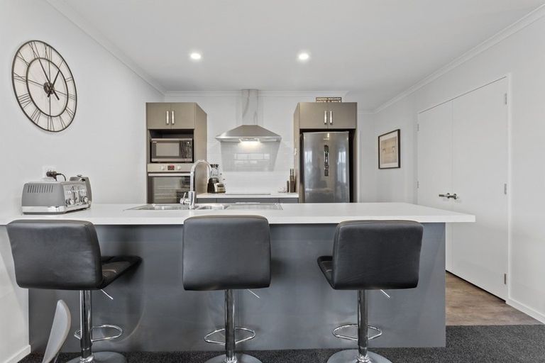 Photo of property in 62 Petries Road, Woodend, 7610