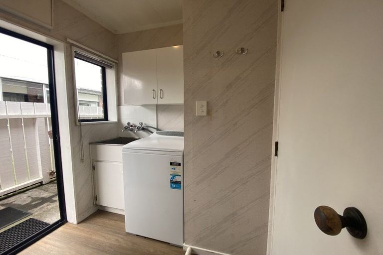 Photo of property in 5c Rawhiti Street, Vogeltown, New Plymouth, 4310