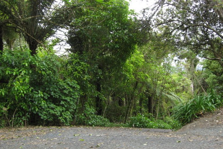 Photo of property in 57 Hinau Road, Waimauku, 0881