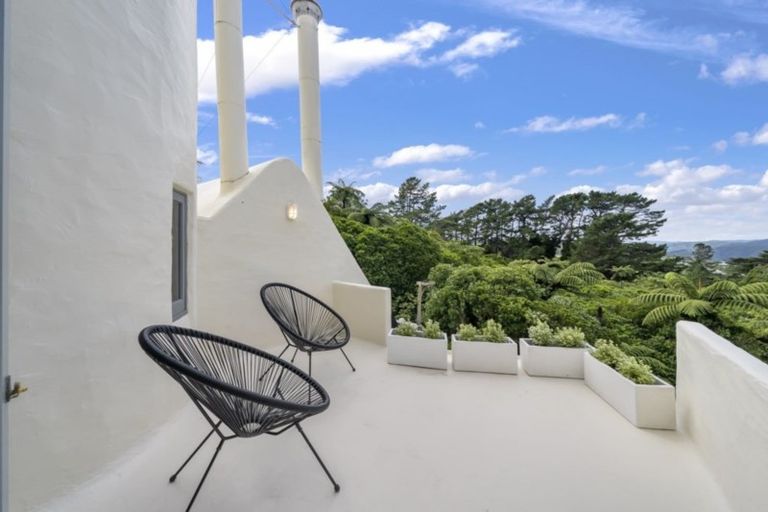 Photo of property in 6 Bermer Road, Belmont, Lower Hutt, 5010