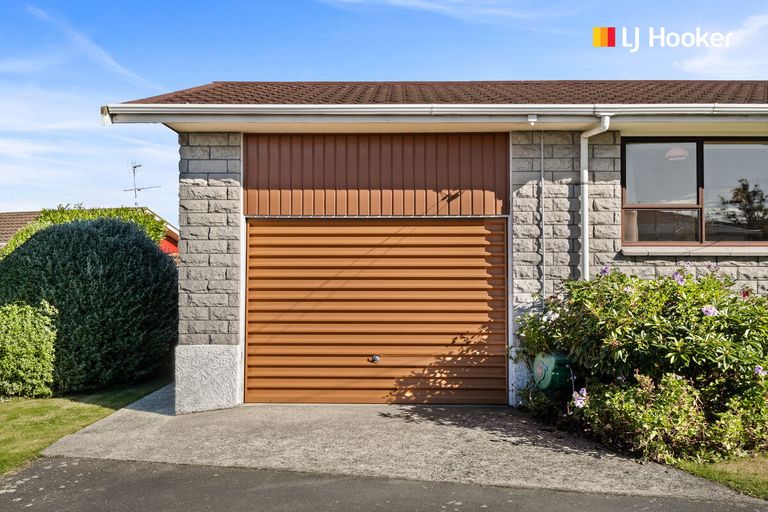 Photo of property in 5-5a Mornington Road, Balaclava, Dunedin, 9011
