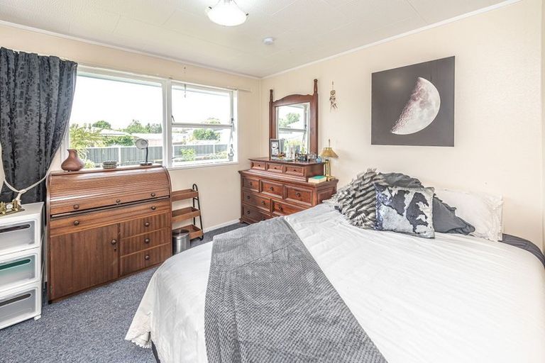 Photo of property in 181a Bridge Street, Bulls, 4818