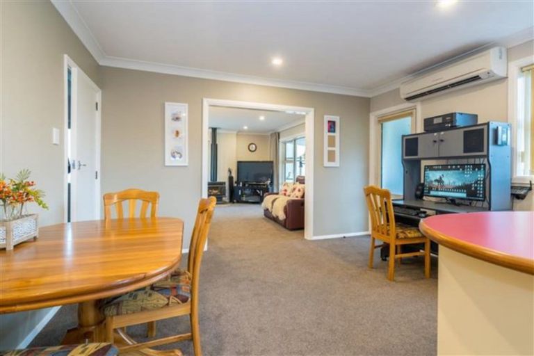 Photo of property in 27 Soper Road, Mosgiel, 9024