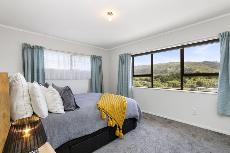 Photo of property in 4a Arawhata Street, Ranui, Porirua, 5024