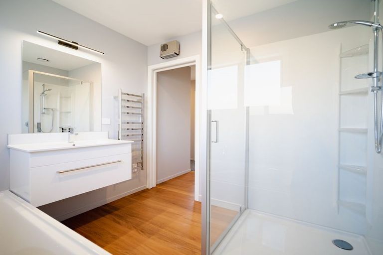 Photo of property in 2 Canal Place, Twizel, 7901