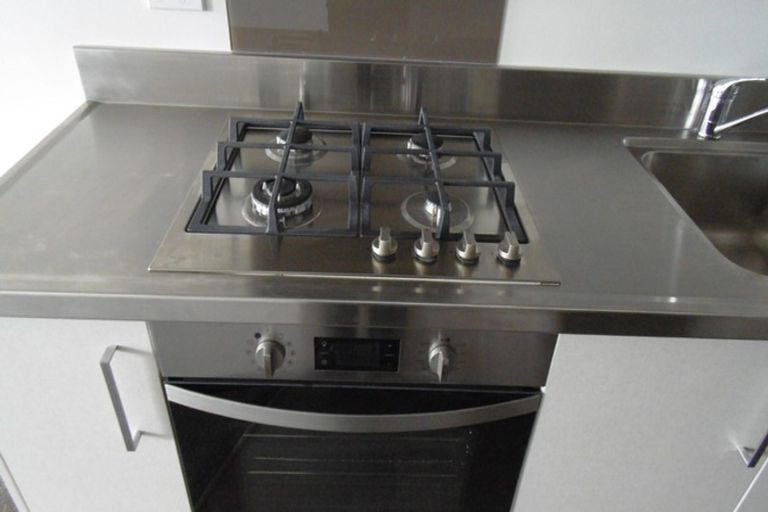 Photo of property in 19 Charles Street, Papatoetoe, Auckland, 2025