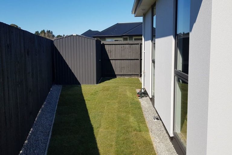 Photo of property in 23 Mcquillan Avenue, Woodend, 7610