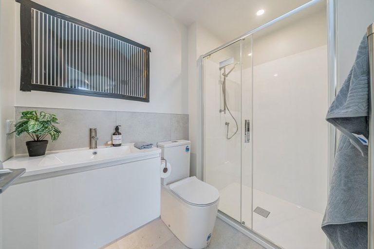 Photo of property in 11 Collingwood Street, Waterloo, Lower Hutt, 5011