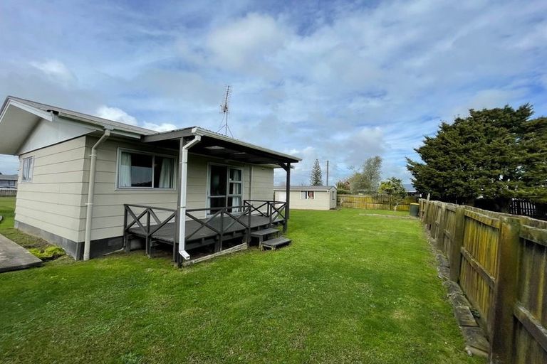 Photo of property in 15 Fleming Street, Manurewa East, Auckland, 2102