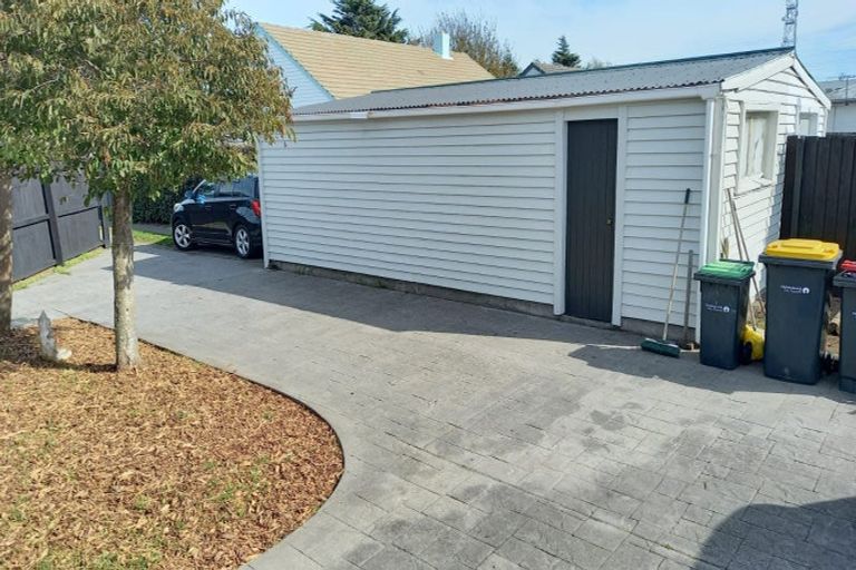 Photo of property in 10a Gregory Avenue, Islington, Christchurch, 8042