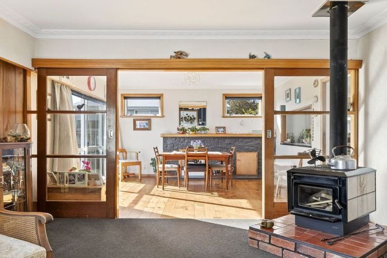 Photo of property in 25 Lyell Road, Outer Kaiti, Gisborne, 4010