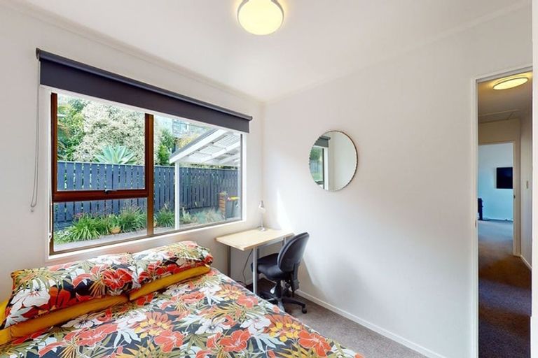 Photo of property in 1/148 Winara Avenue, Waikanae, 5036