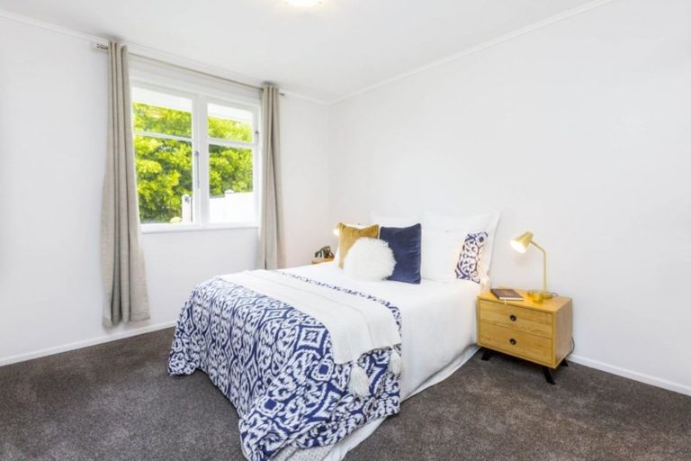 Photo of property in 1/19 Clouston Park Road, Clouston Park, Upper Hutt, 5018